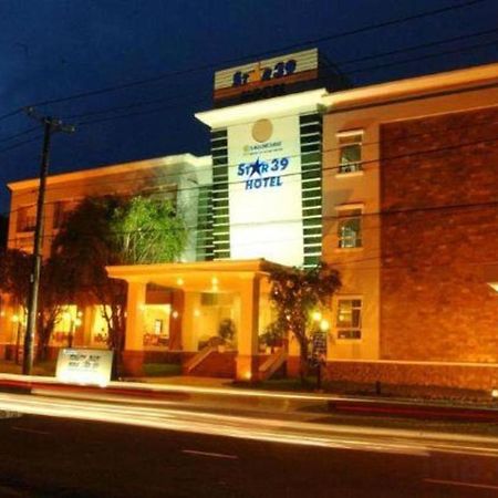 Hotel Star 39 Хошимин Екстериор снимка